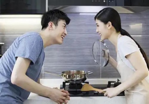 东莞侦探：两个月孩子离婚判给谁