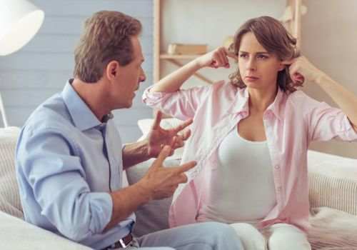 离婚后有抚养权但对方不让带走怎么办